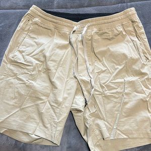 Lulu Lemon Men’s Khaki Shorts